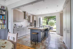Kitchen- click for photo gallery